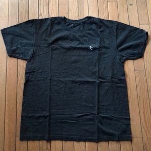 Top Threads Tee